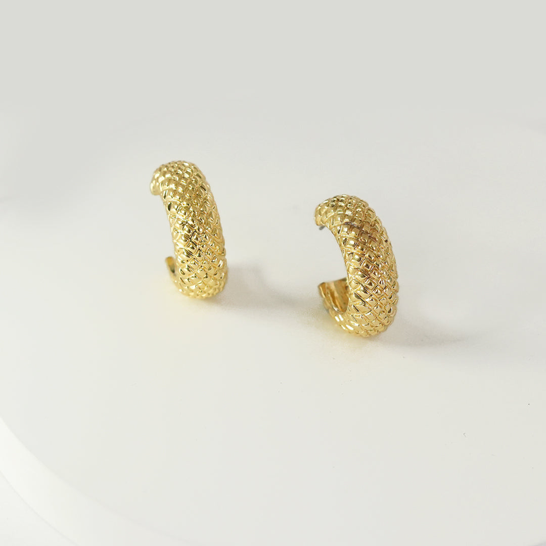 Gold Round Shaped Earrings-35 A